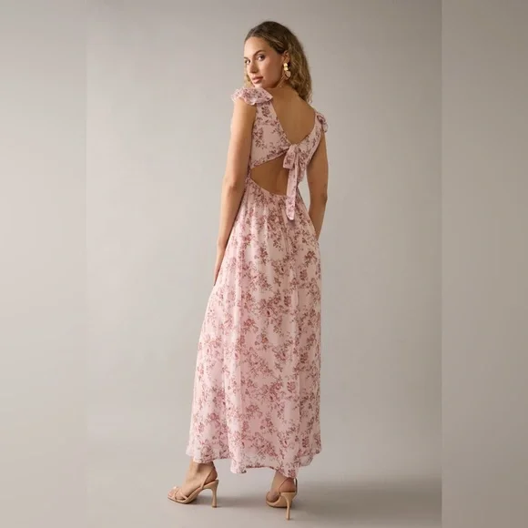 NWT Francesca’s Bow Back Floral Maxi Dress - Picture 3 of 6